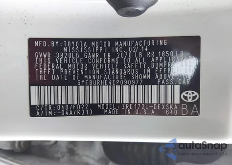 2014 Toyota Corolla S Plus z USA, uszkodzony, nr VIN 5YFBURHE4EP090977